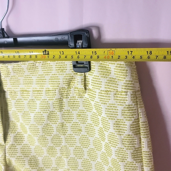 LOFT Short Green white Textured Polka Dots, size 10. - Picture 8 of 10